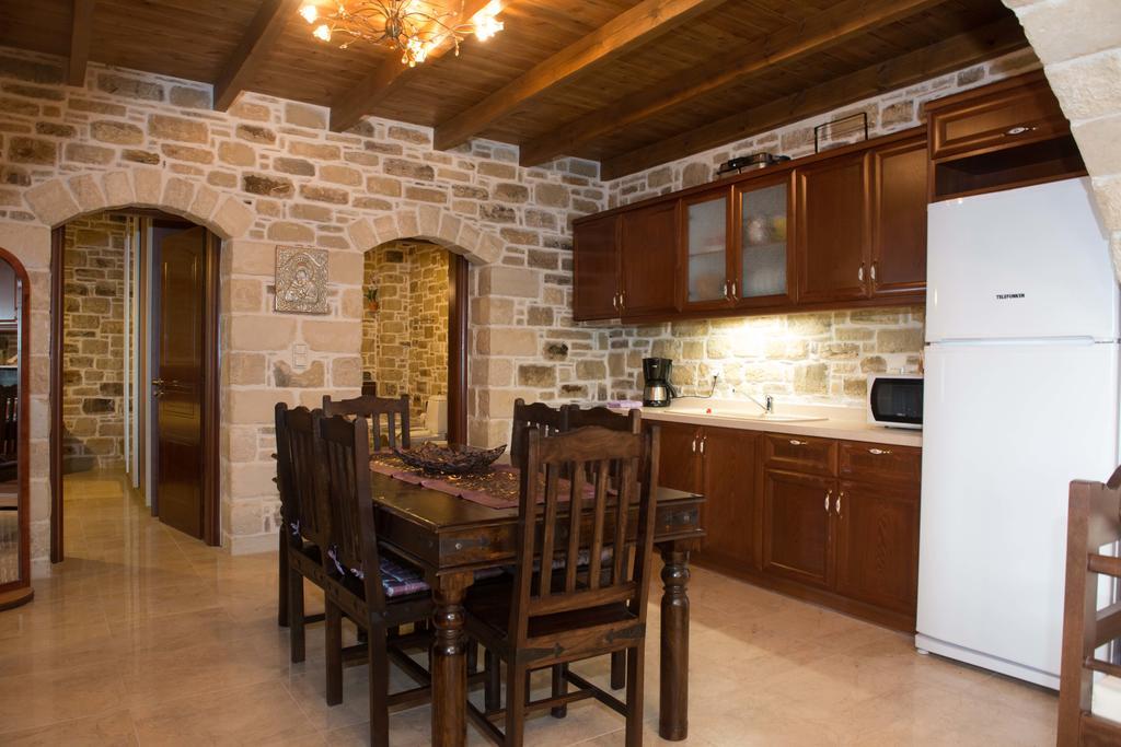 Villas Alexandros Petrino Kalamaki  Room photo