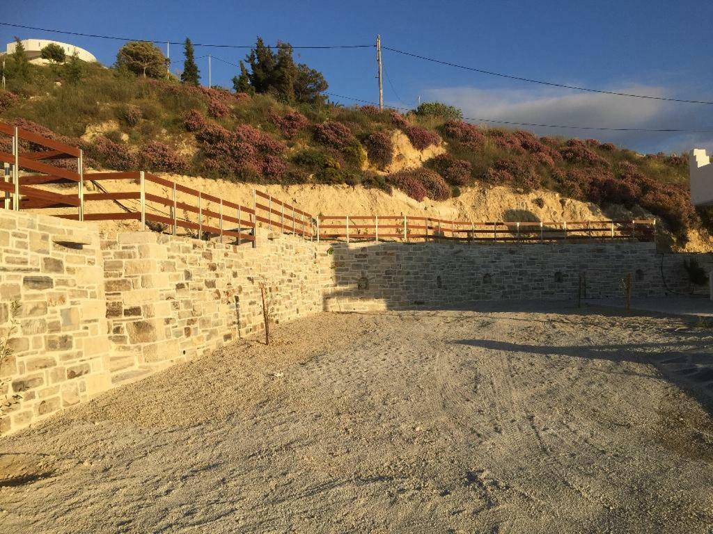 Villas Alexandros Petrino Kalamaki  Exterior photo