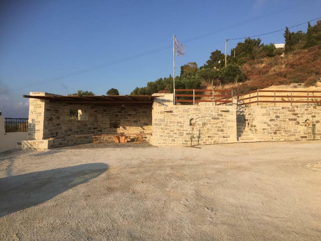 Villas Alexandros Petrino Kalamaki  Exterior photo