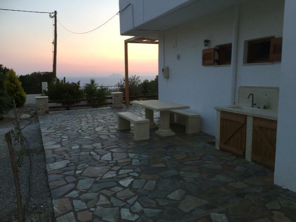 Villas Alexandros Petrino Kalamaki  Exterior photo